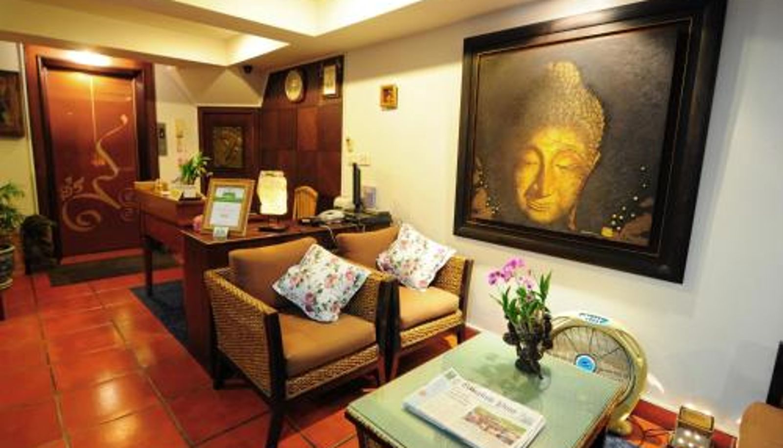 Reception - Baan Sukhumvit Soi 20