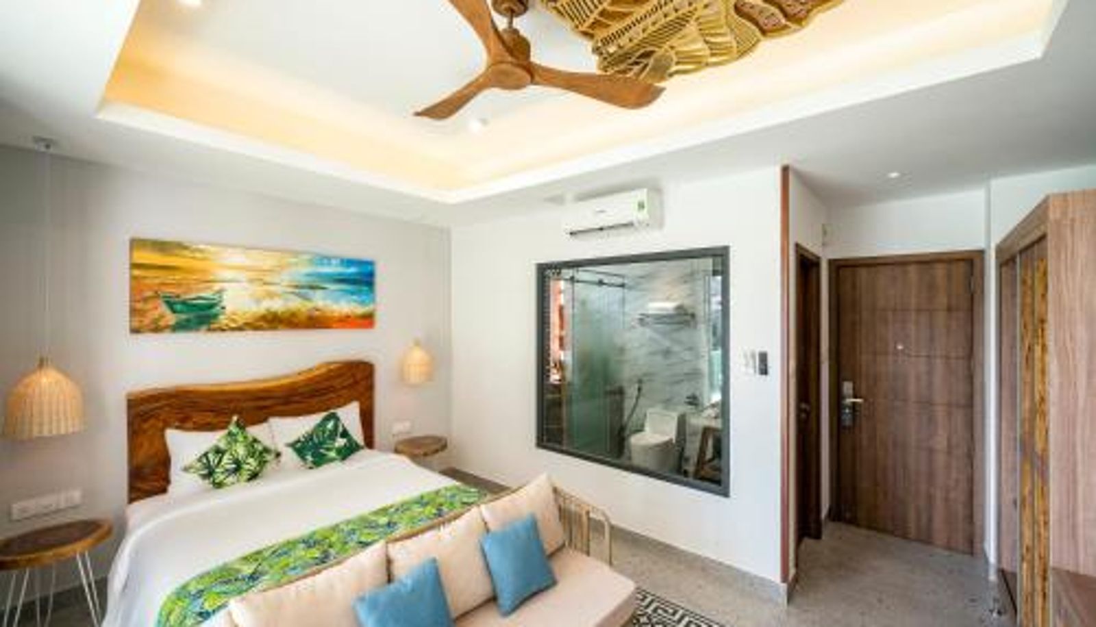 Camera - The Kila Boutique Hotel