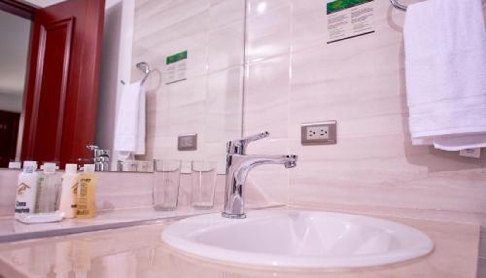 Badezimmer - Hotel Casa Esmeralda