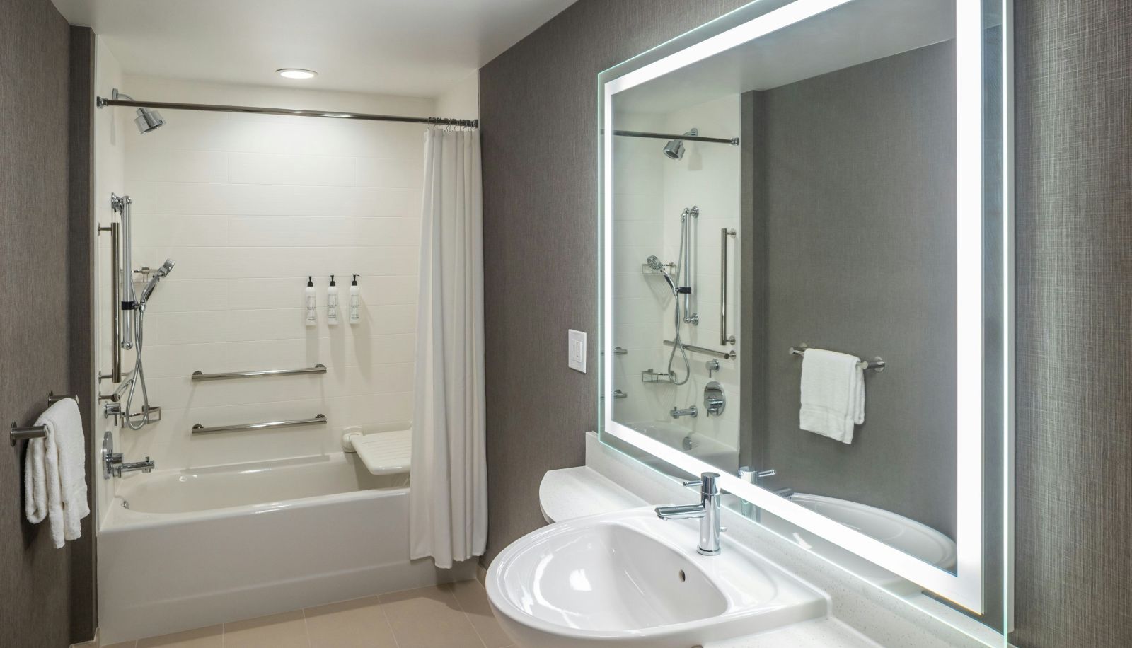 Room - SpringHill Suites by Marriot Canfield