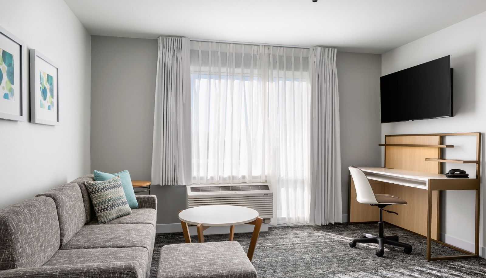 Zimmer - TownePlace Suites by Marriott Iron Mountain