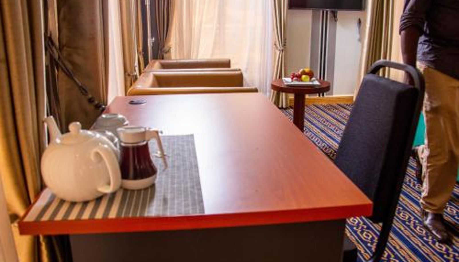 Info - Lishi Resort Hotel