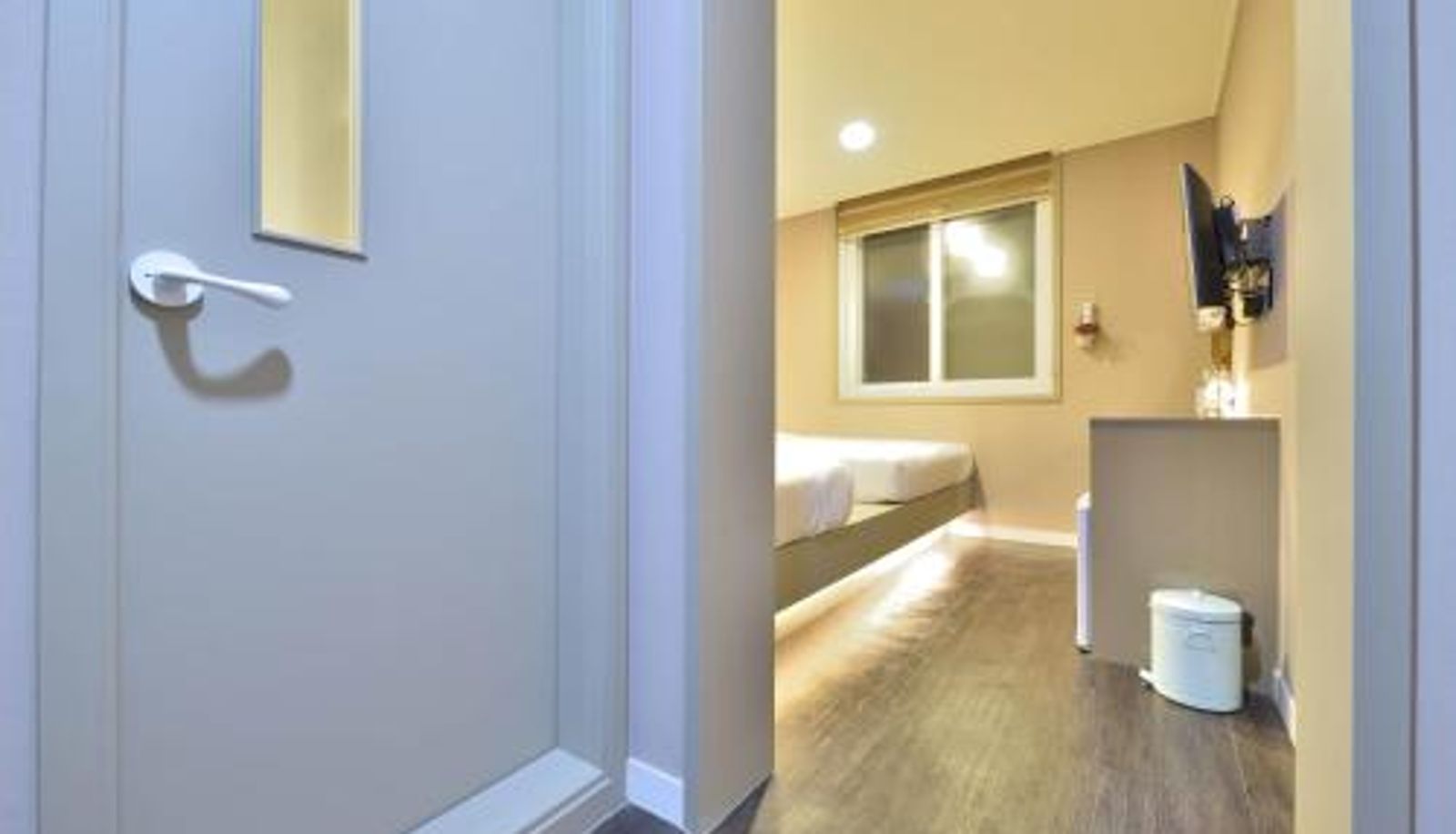 Room - With U Hotel & Guesthouse