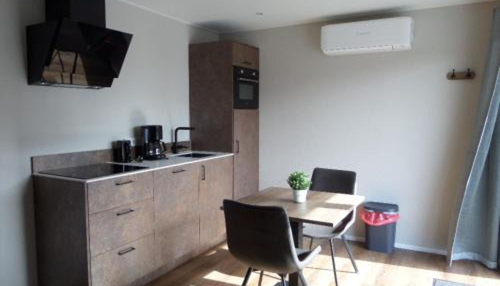 Room - Vakantiepark Camping de Peelpoort