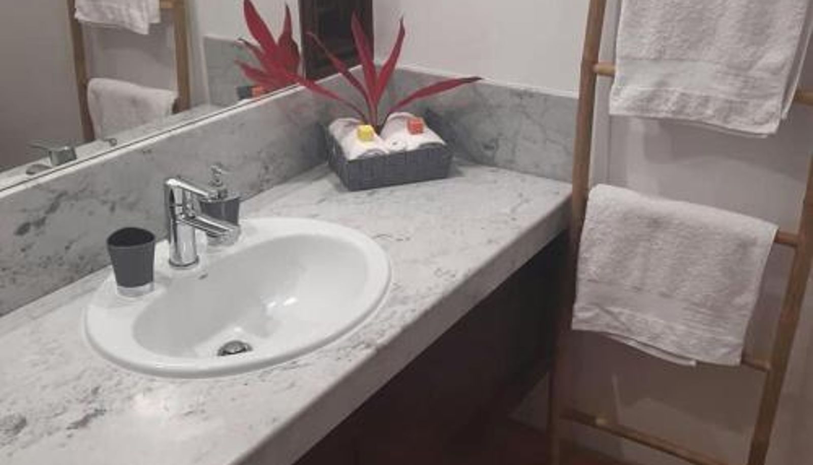 Chambre Standard - Les Studios de la Baie 246