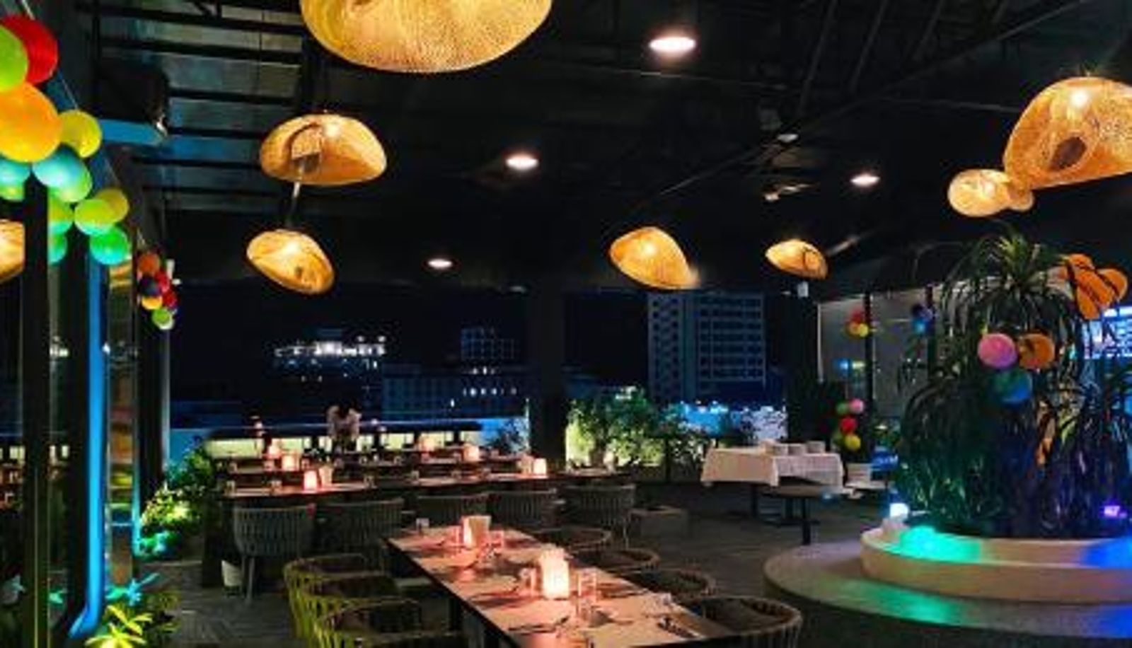 Frühstücksraum innerhalb des Restaurants - Siha Treasure Hotel
