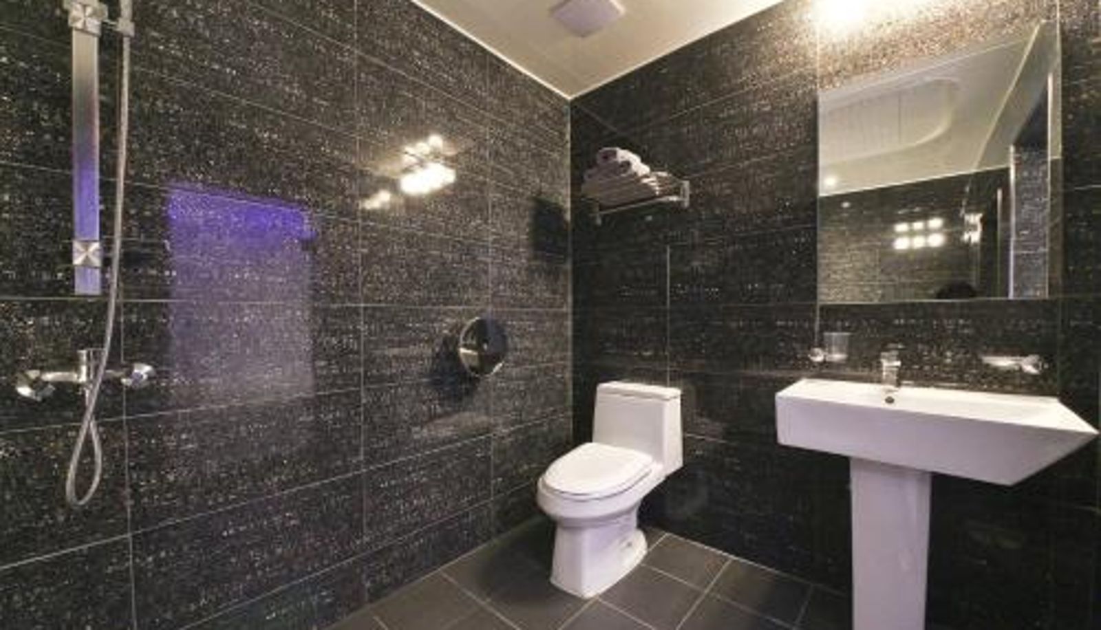 Badezimmer - Carlton Hotel Incheon Juan Spacious Rooms Renovated Free WiFi