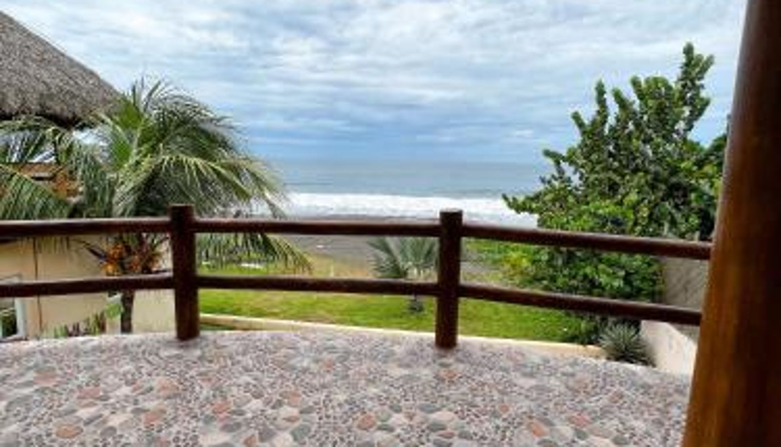 Camera con balcone - Hotel Pazifico en Monterrico