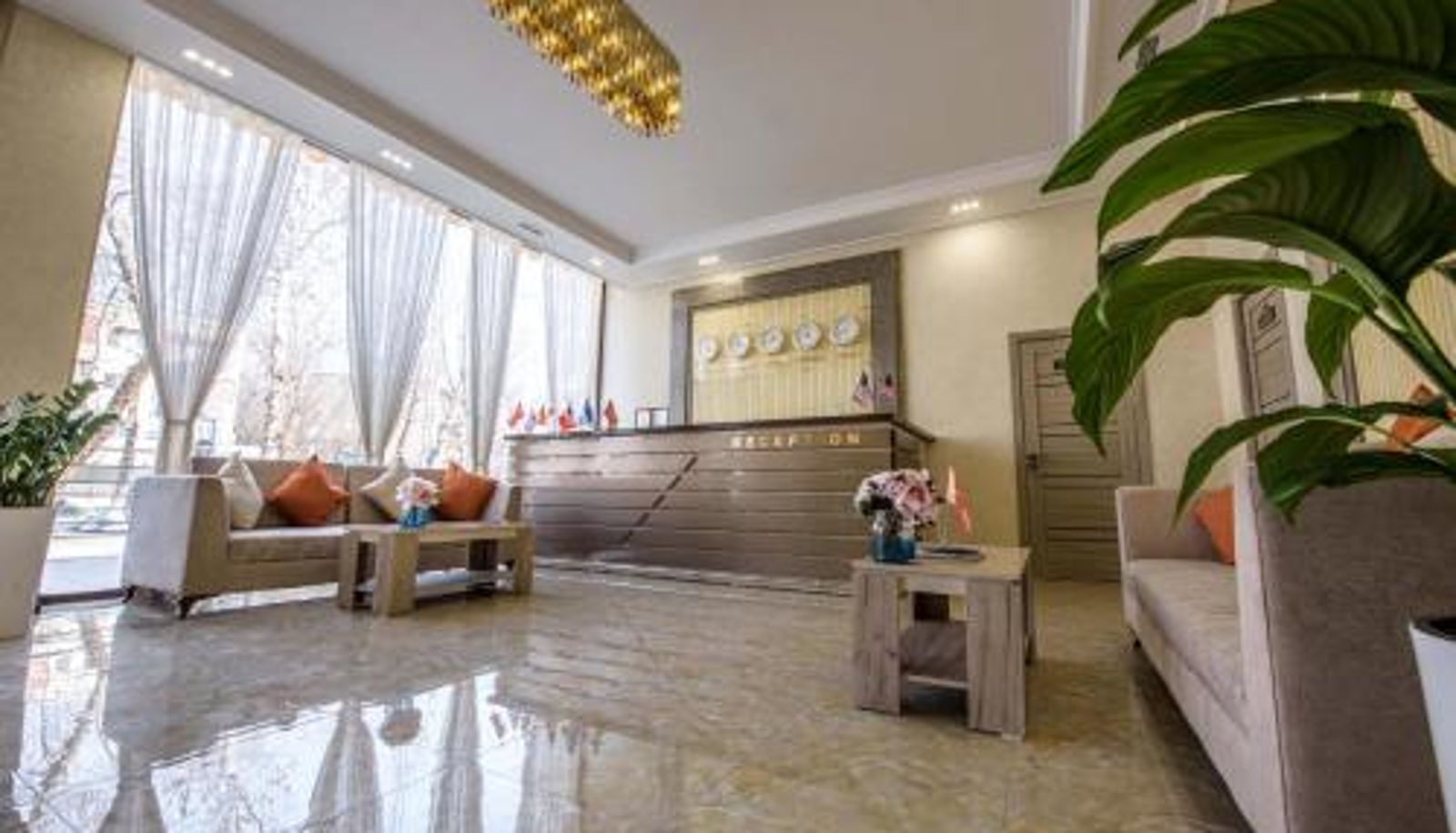 Rezeption - Huzur Hotel Tashkent
