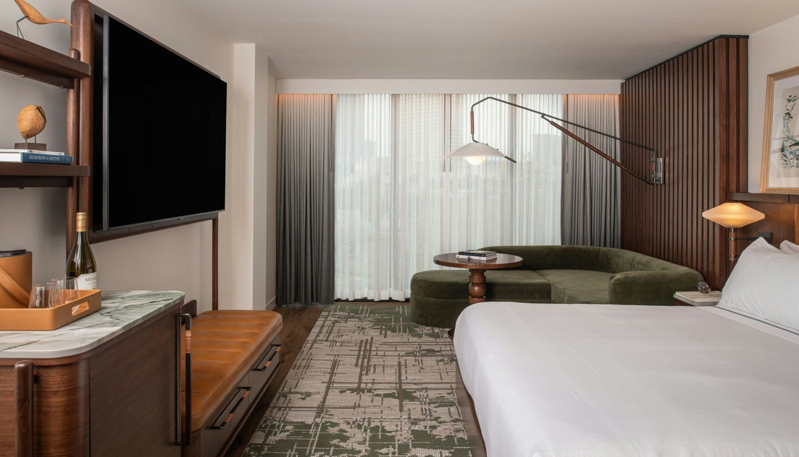 Chambre - THE GREENLEIGH AUTOGRAPH COLLECTION