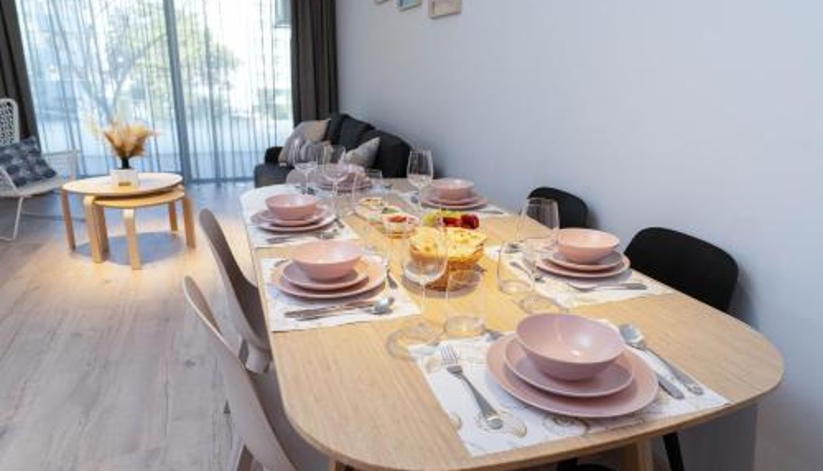 Info - Amaris - Apartamente la Plajă Eforie Nord