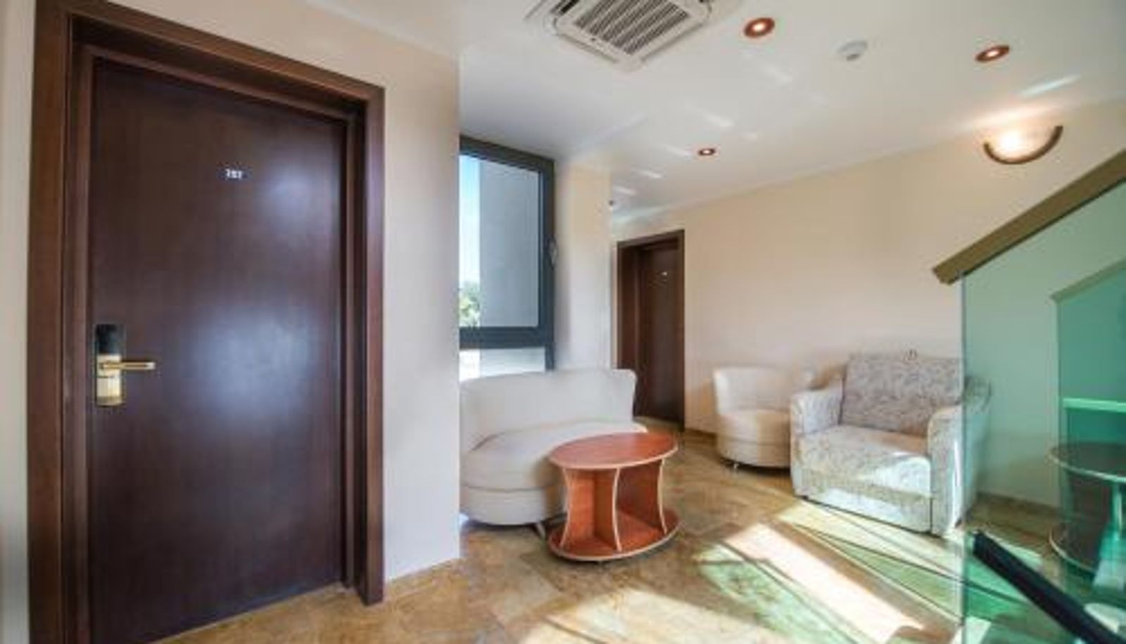 Info - Sara Boutique Hotel - Laurette Due