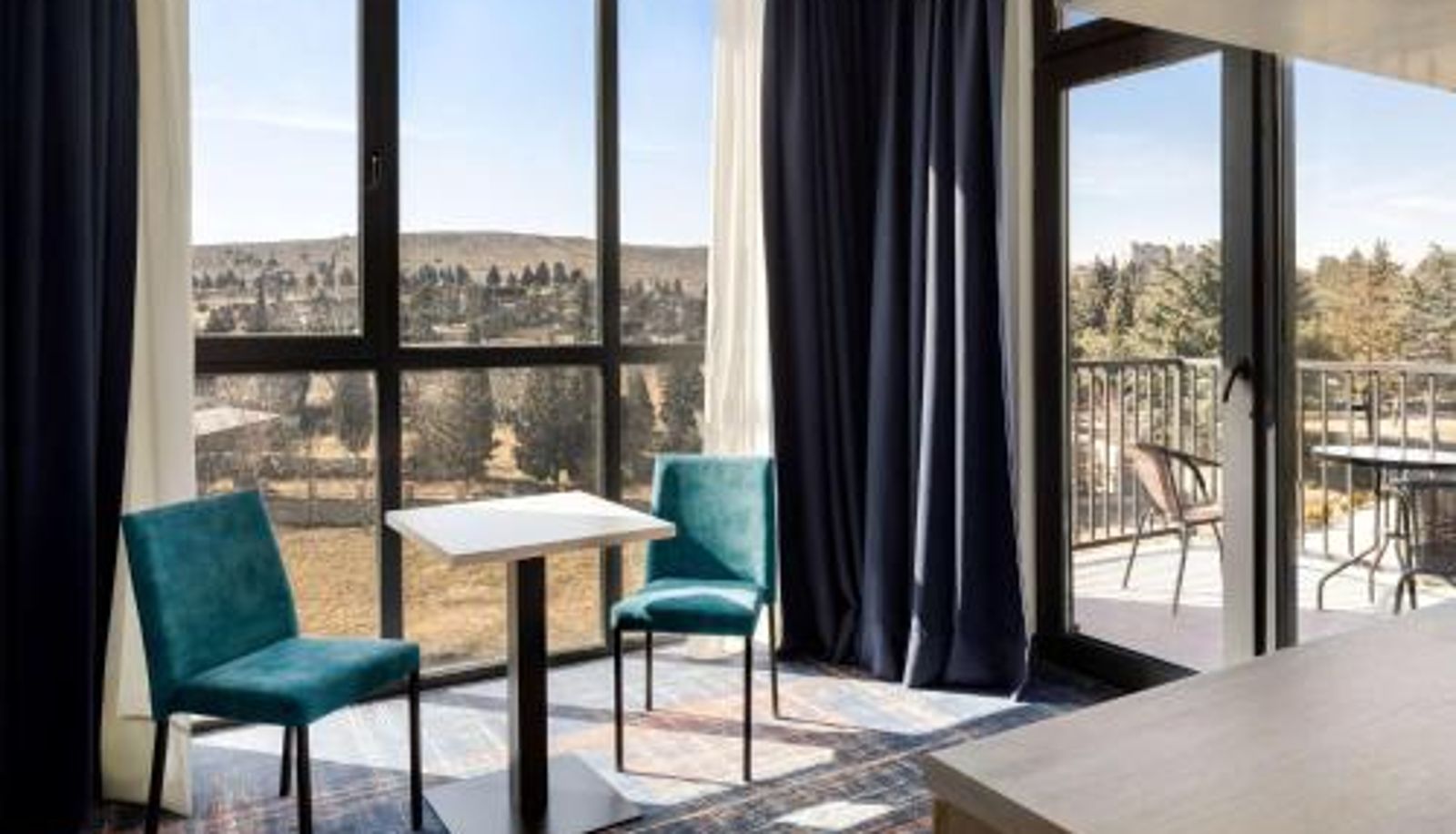 Suite - Trademark Collection by Wyndham GINO Seaside Tbilisi