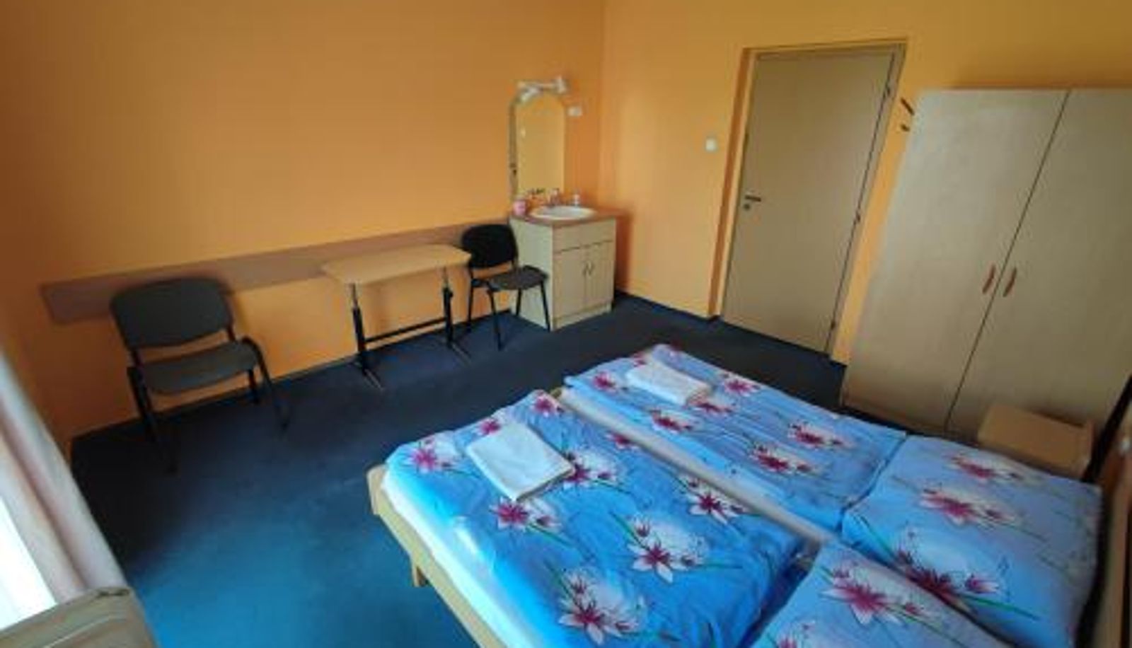 Pokój - Hotel Béke Sziget Komló