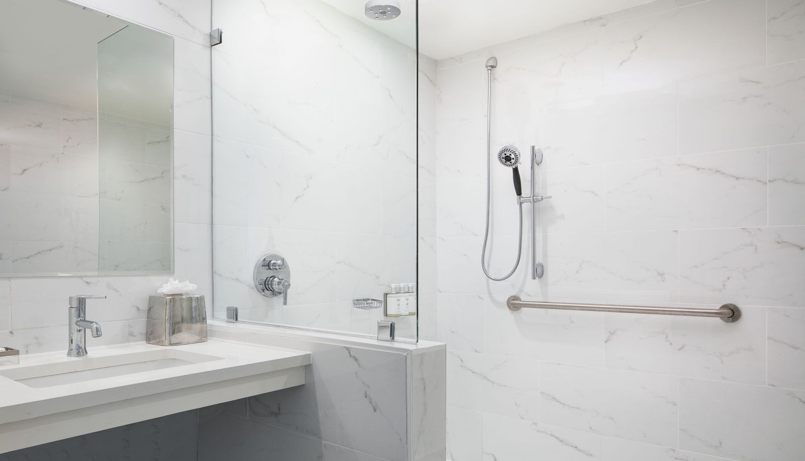Room - Grand Galvez Resort Autograph Collection
