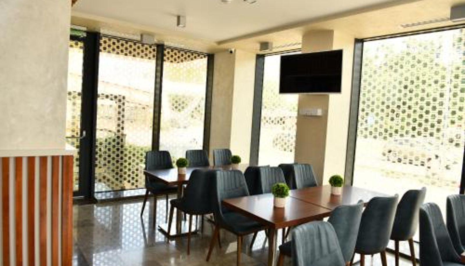 Info - Quartz Boutique Hotel