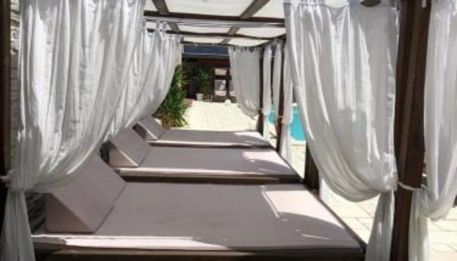 Pool - Pensiunea Deian-Clisura Dunării