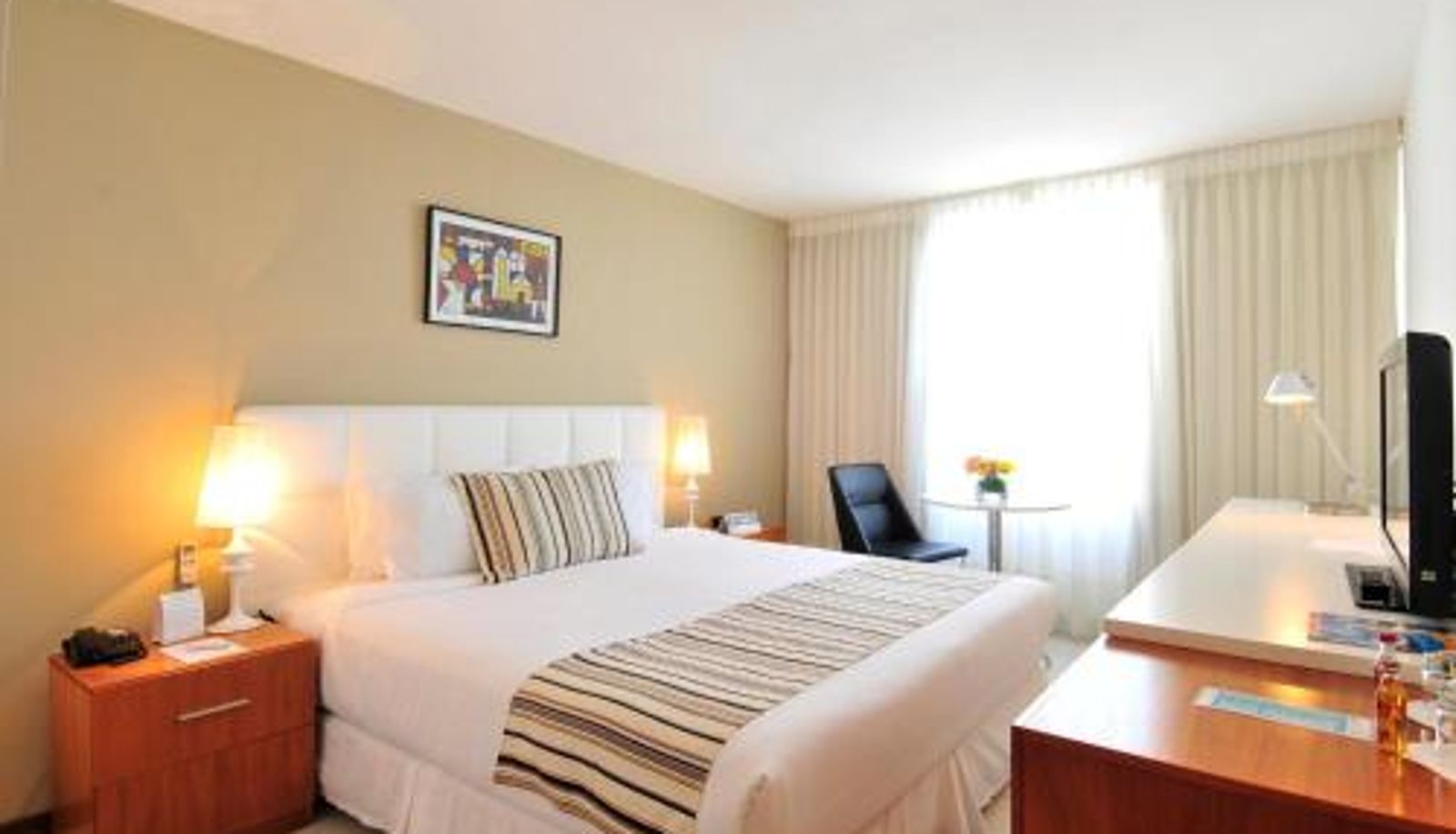 Zimmer - Real Colonia Hotel & Suites