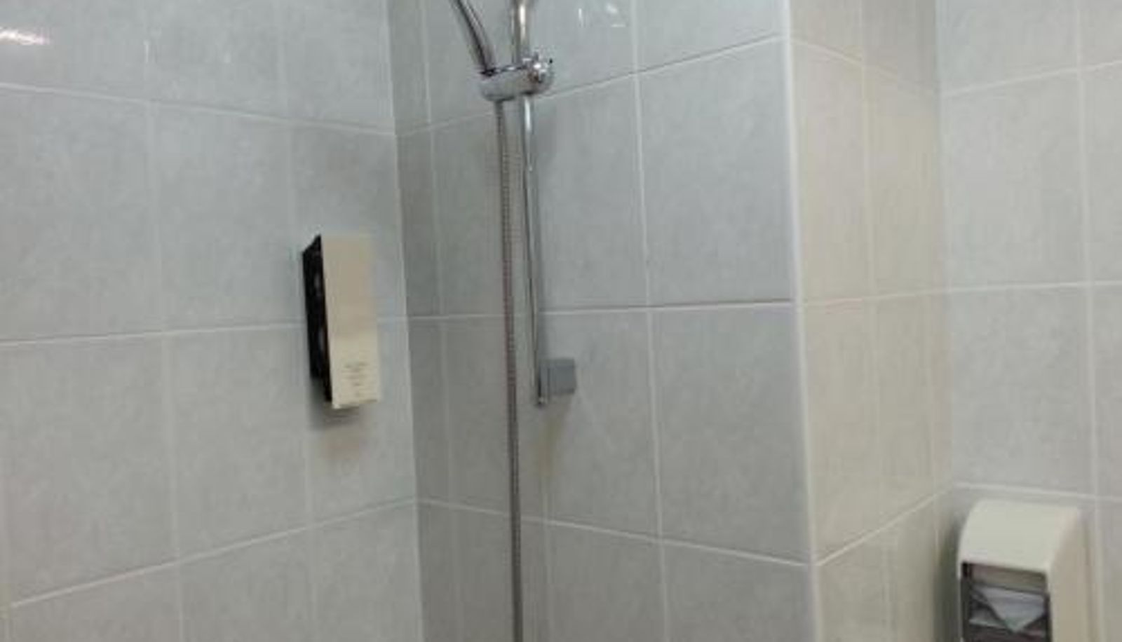 Bathroom - Riddiford Hotel