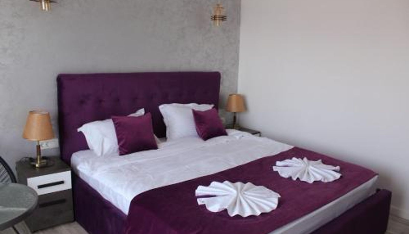Kamer - Ren Litoral