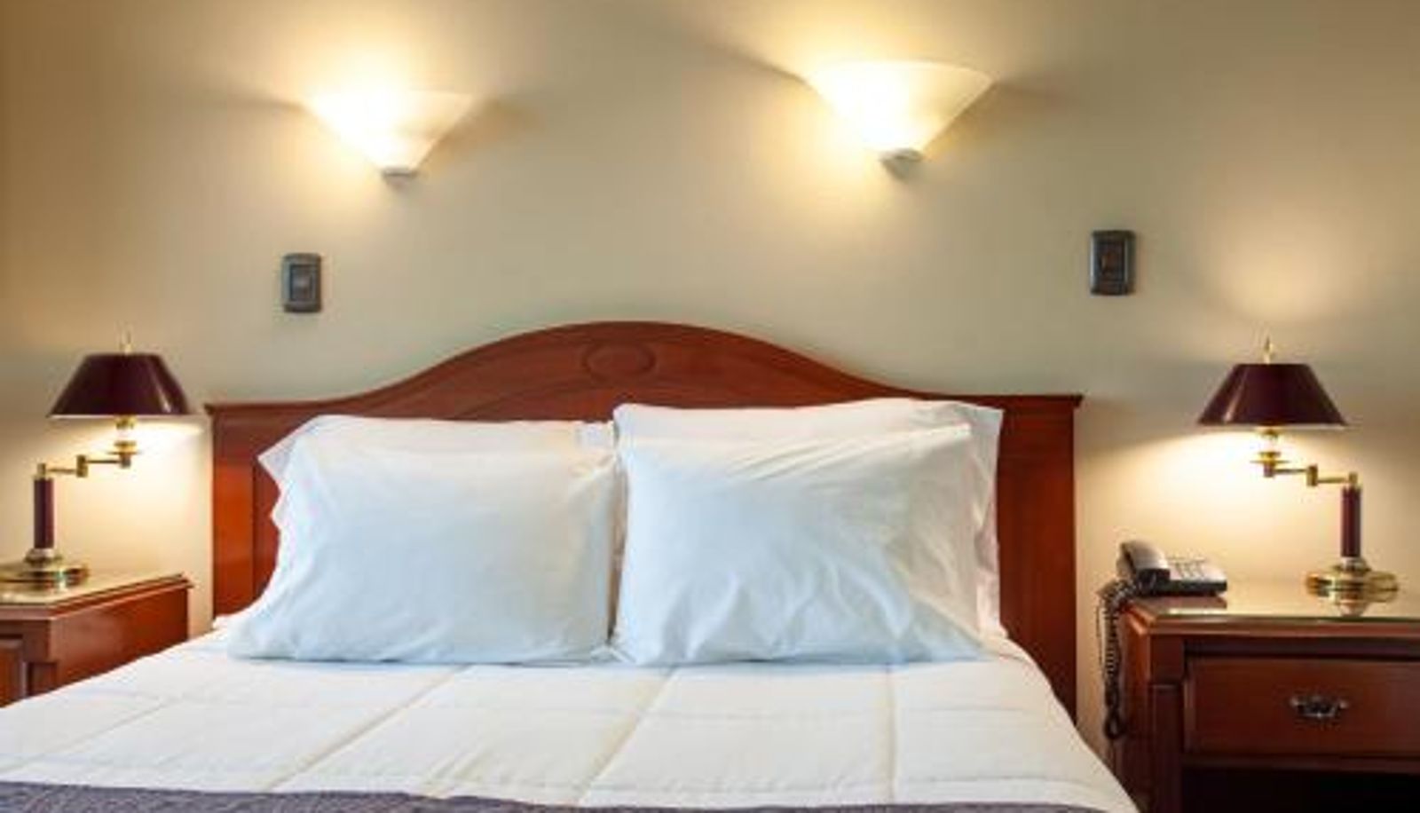 Info - HOTEL EL DORADO