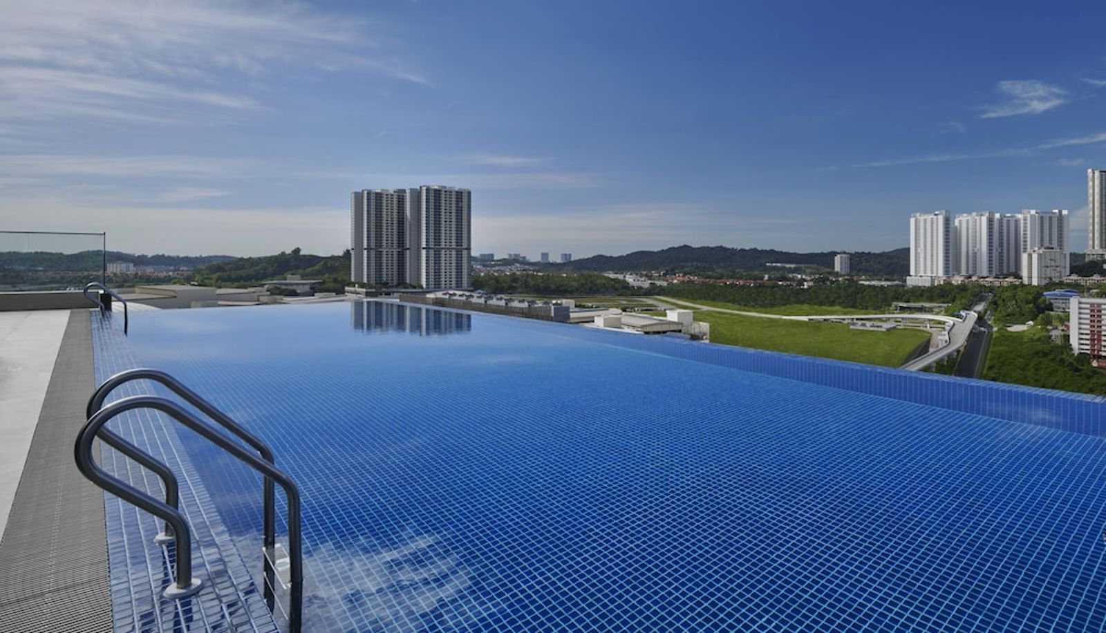 Zwembad - Hyatt Place Kuala Lumpur Bukit Jalil