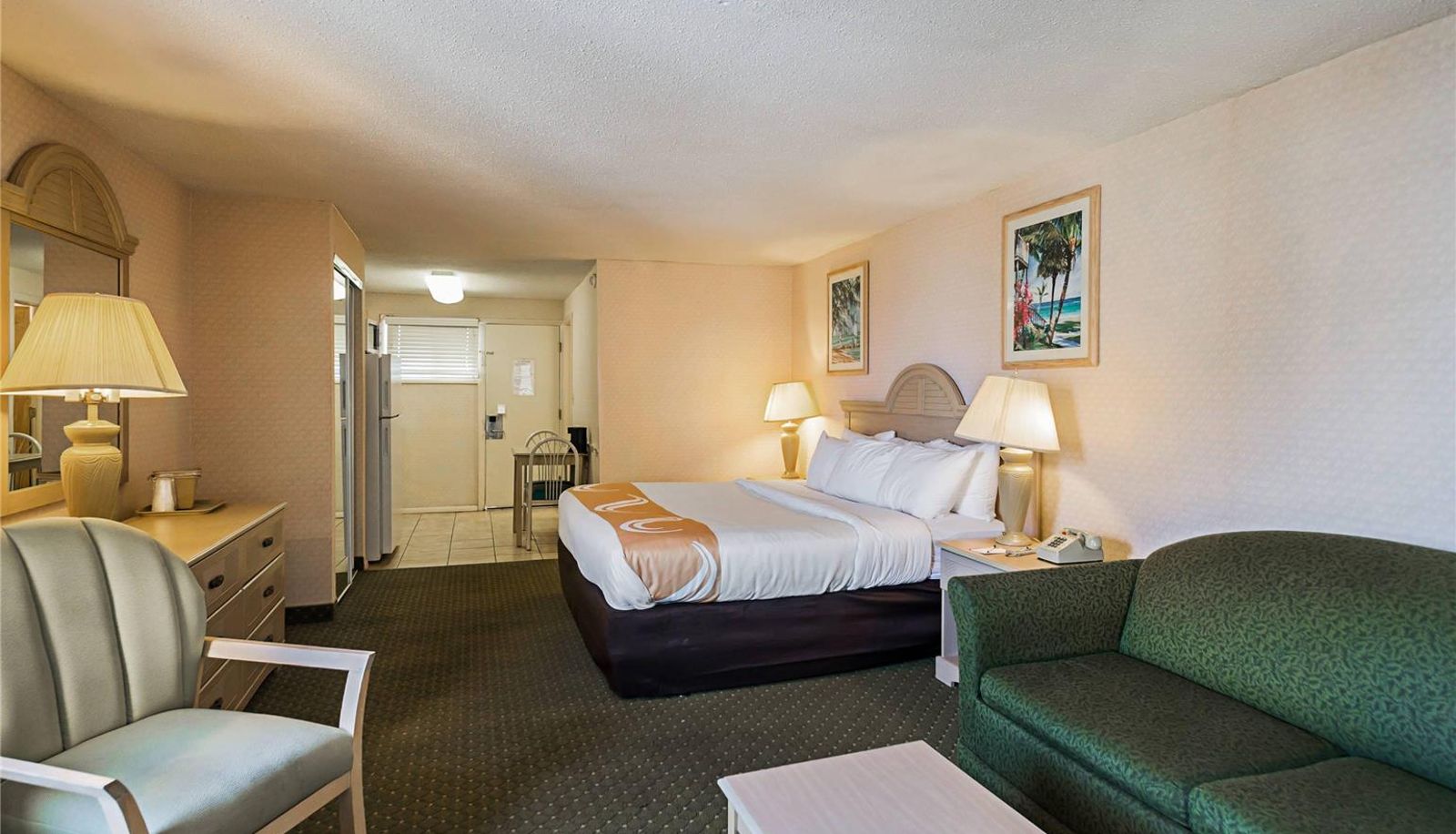Zimmer - Quality Inn Oceanfront