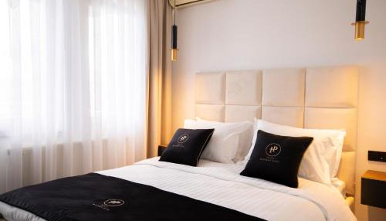 Camera - Plaza Boutique Hotel