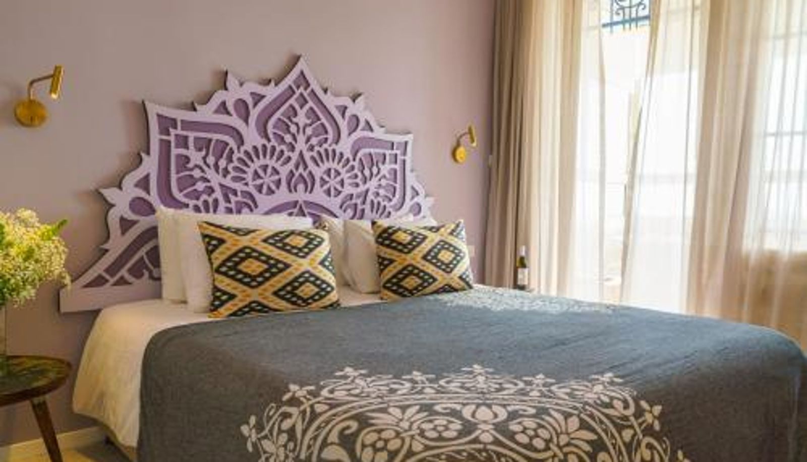 Info - The Way Inn - Boutique Suites