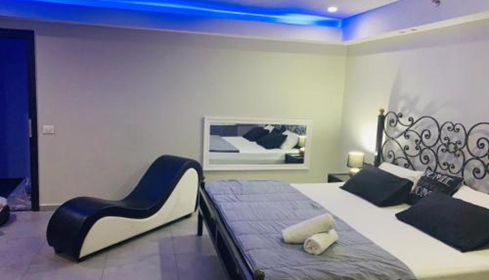 Room - Spat Rooms VIP