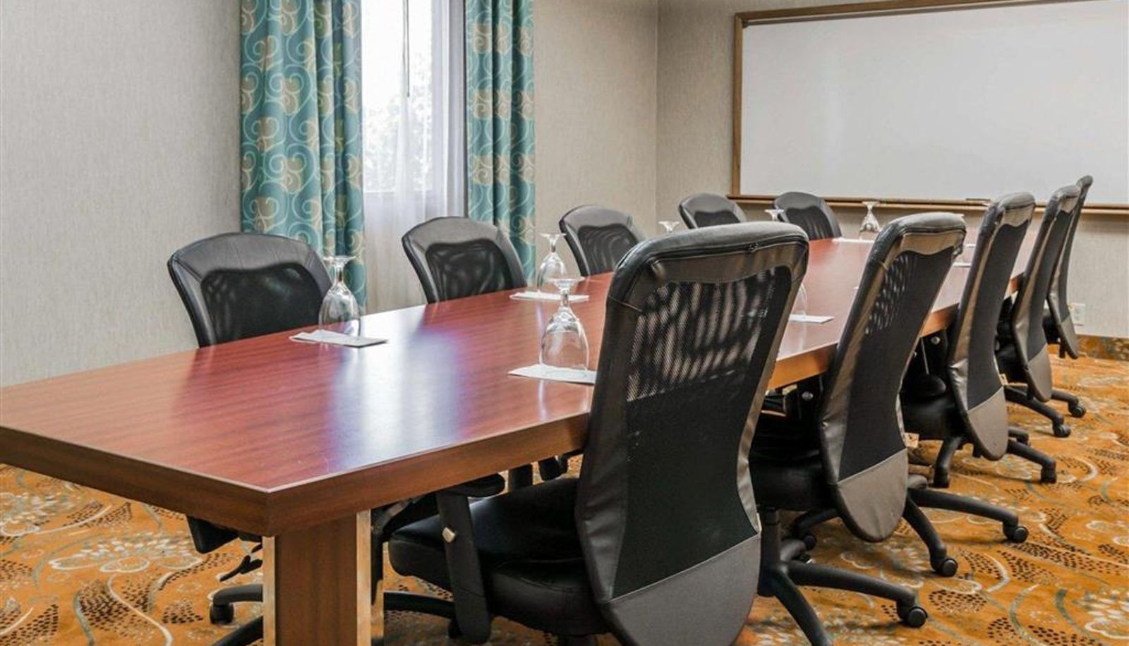 Salle de conférence - Spark by Hilton Plymouth