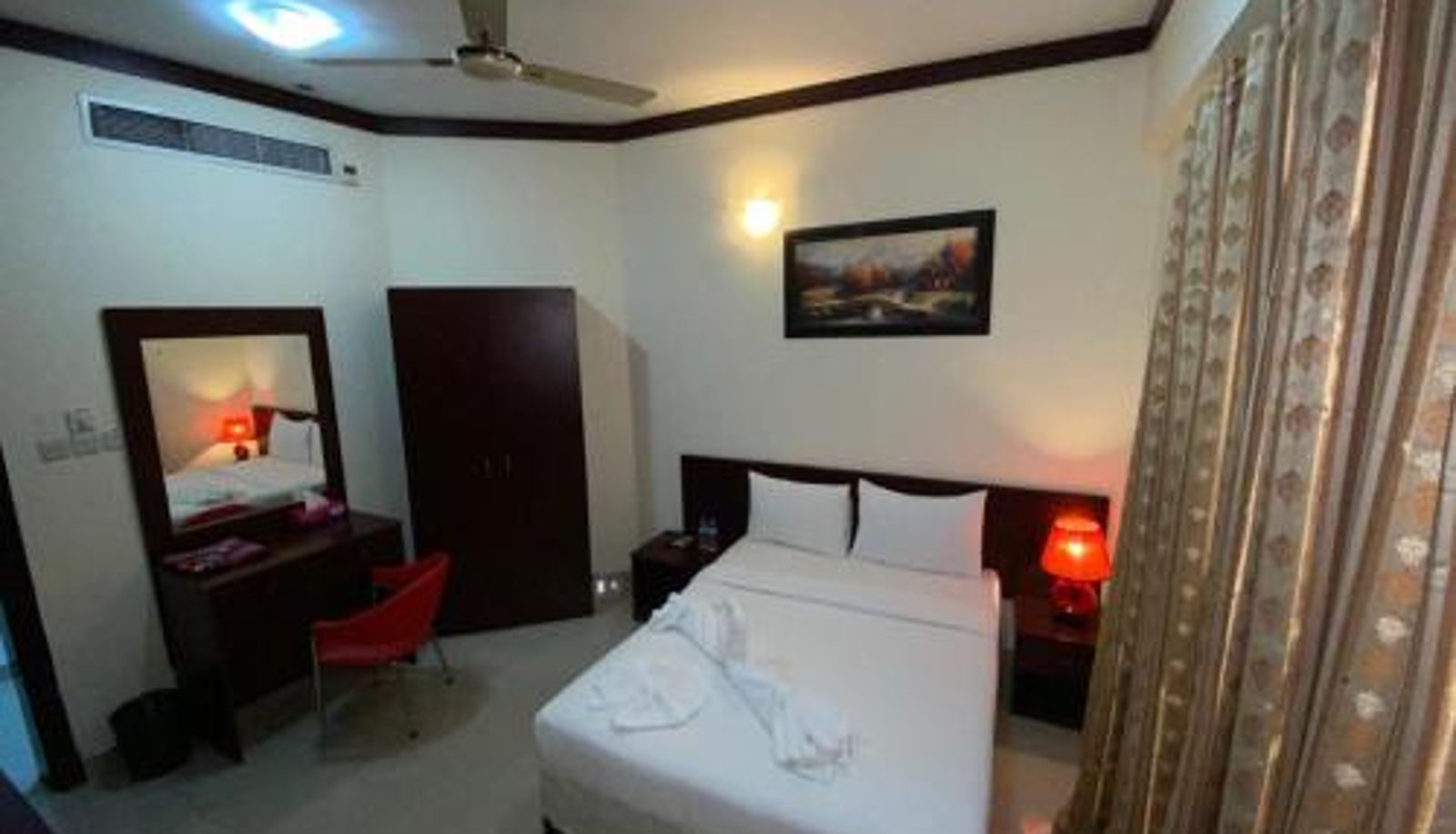 Apartament - Savoy Grand Hotel Apartments