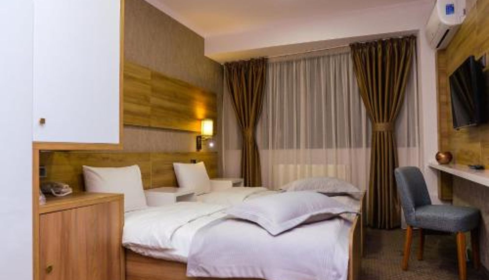 Tripla - Hotel Ildis