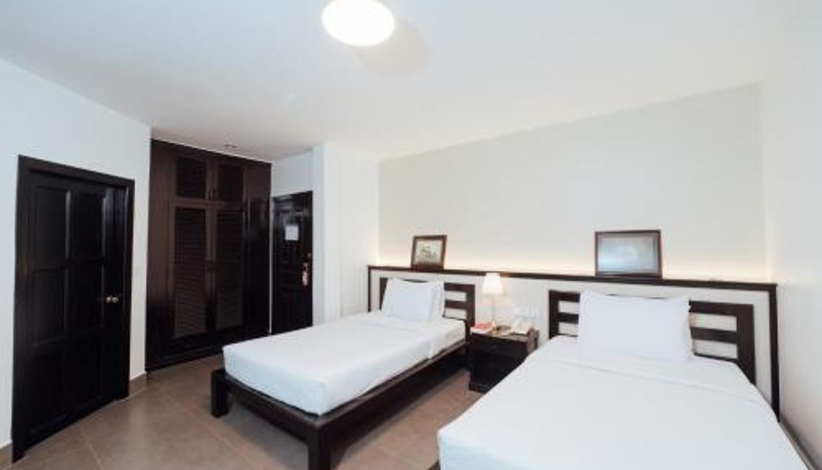 Room - Cambodian Country Club