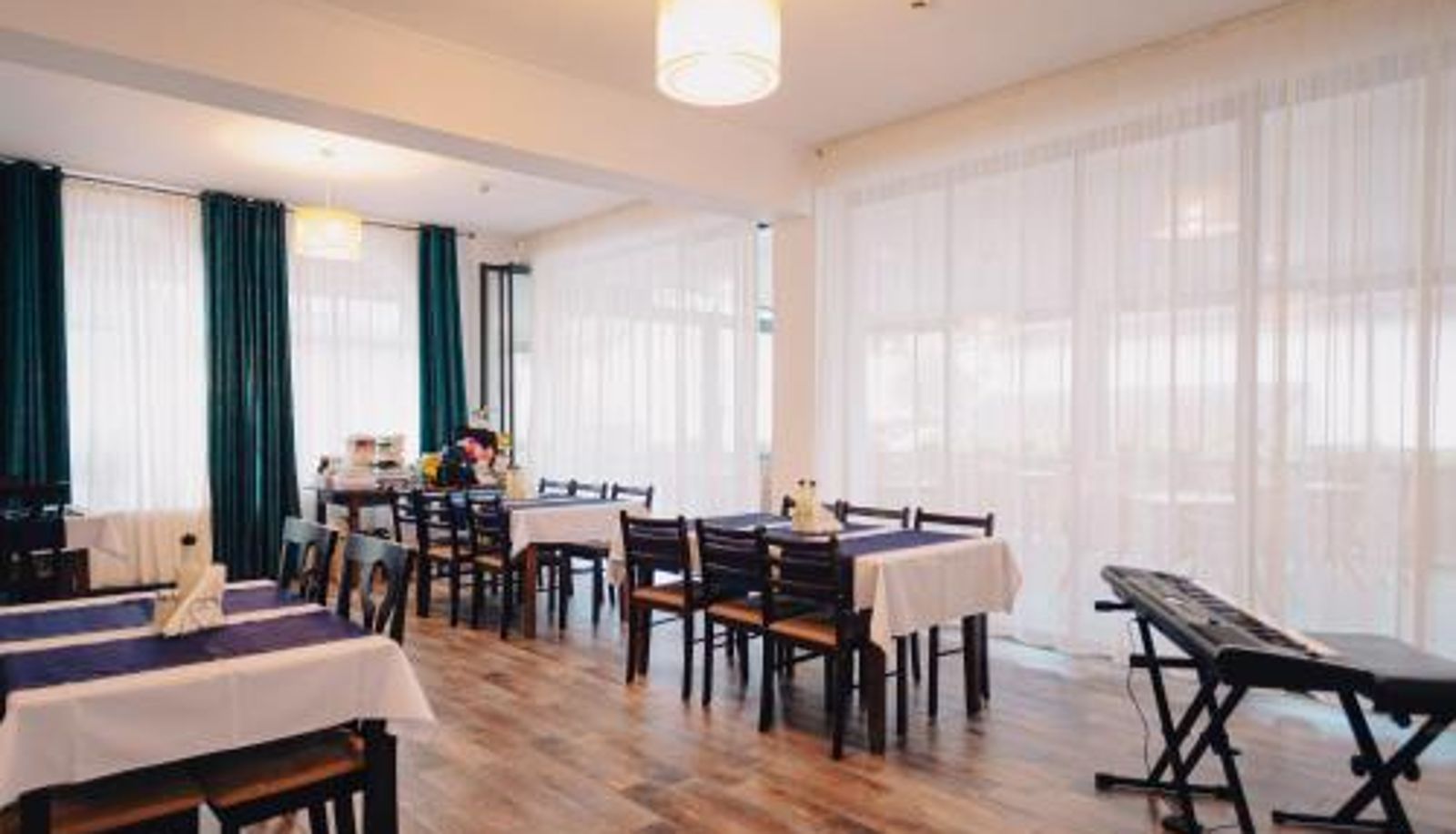 Frühstücksraum innerhalb des Restaurants - Chalet 173