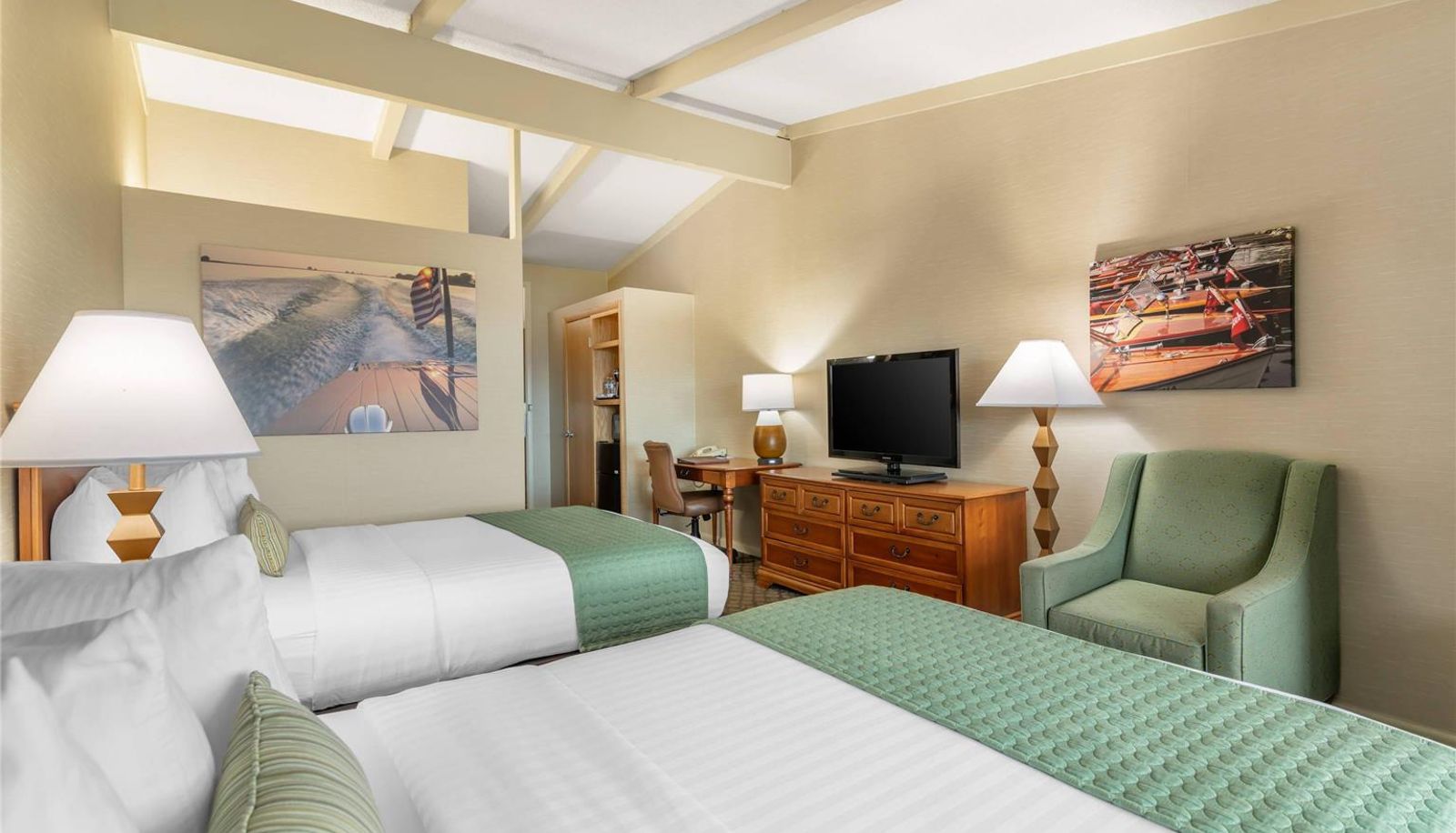 Camera - The Inn at Gran View Ogdensburg an Ascend Collection Hotel