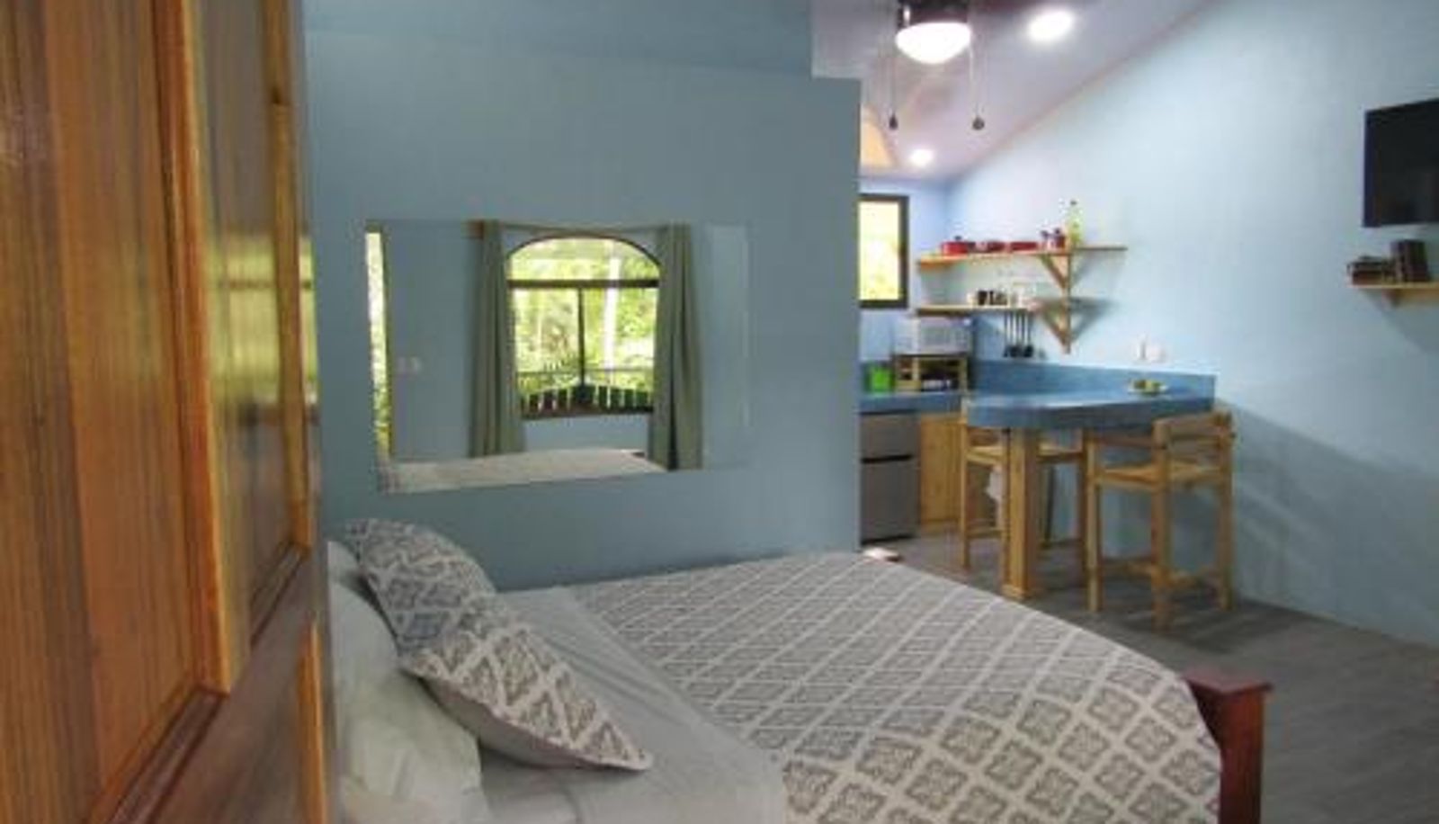 Room - Peace of Paradise Breakfast Included Free Manuel Antonio Park Tour