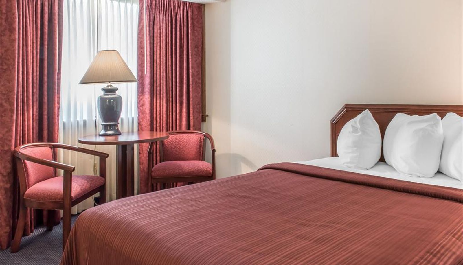 Zimmer - Quality Inn Bedford