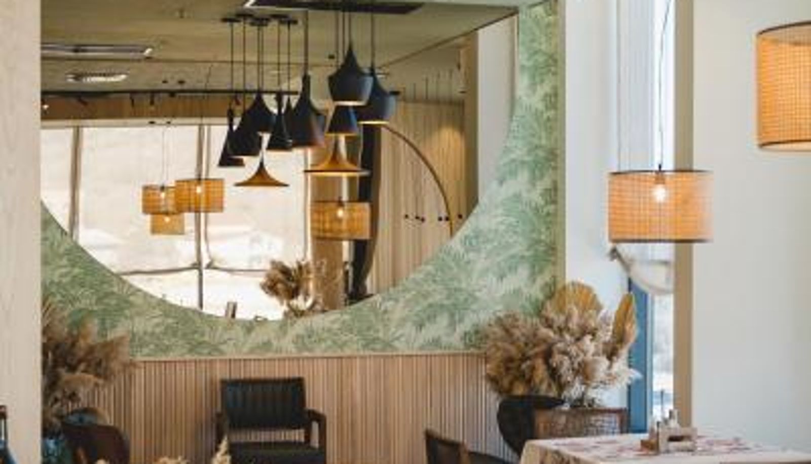 Salle de petit-déjeuner dans le restaurant - Hotel Aurel Coast