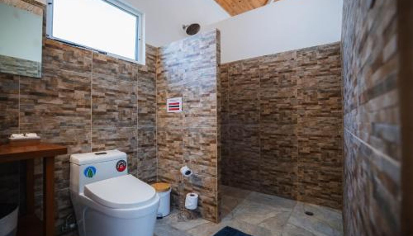 Bathroom - Lodge Las Estrellas de Samara - Ocean View