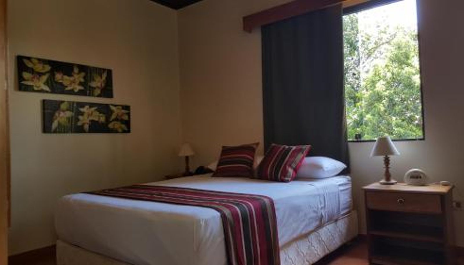 Info - Las Orquideas Parque Hotel