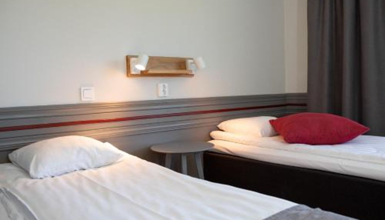 Info - Gylle Hotell & Restaurang Brödernas