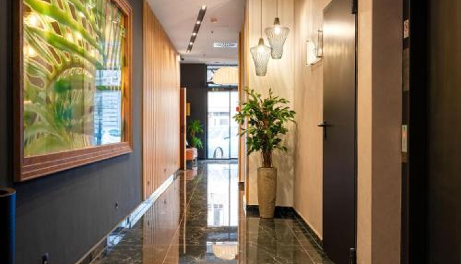 Rezeption - Onyx Luxury Budapest