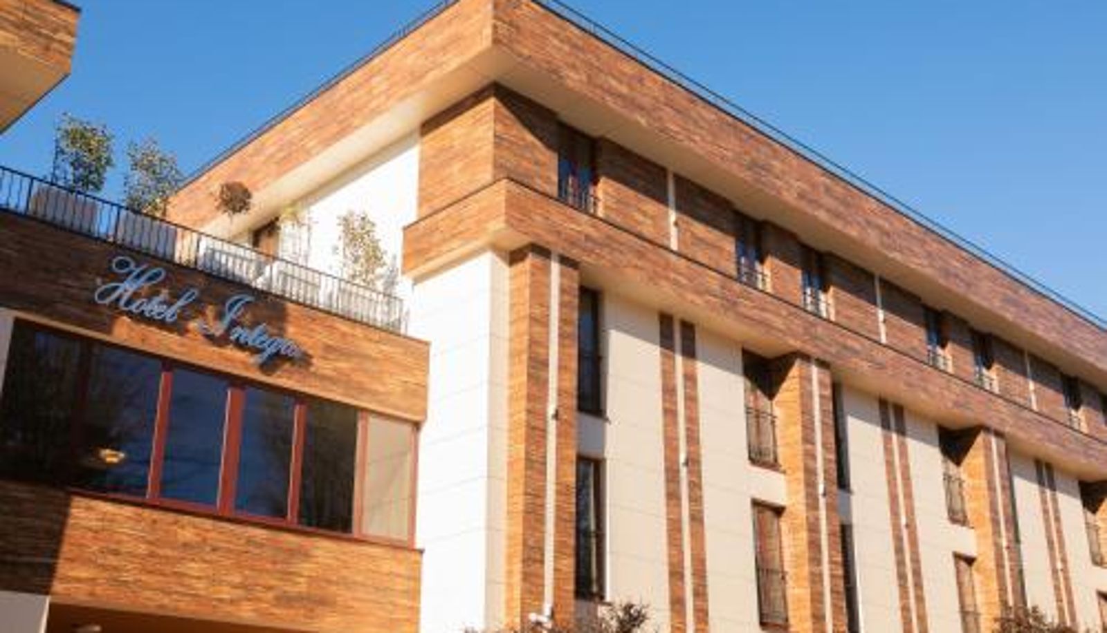 Buitenruimte van het hotel - Hotel Integra Banja Luka