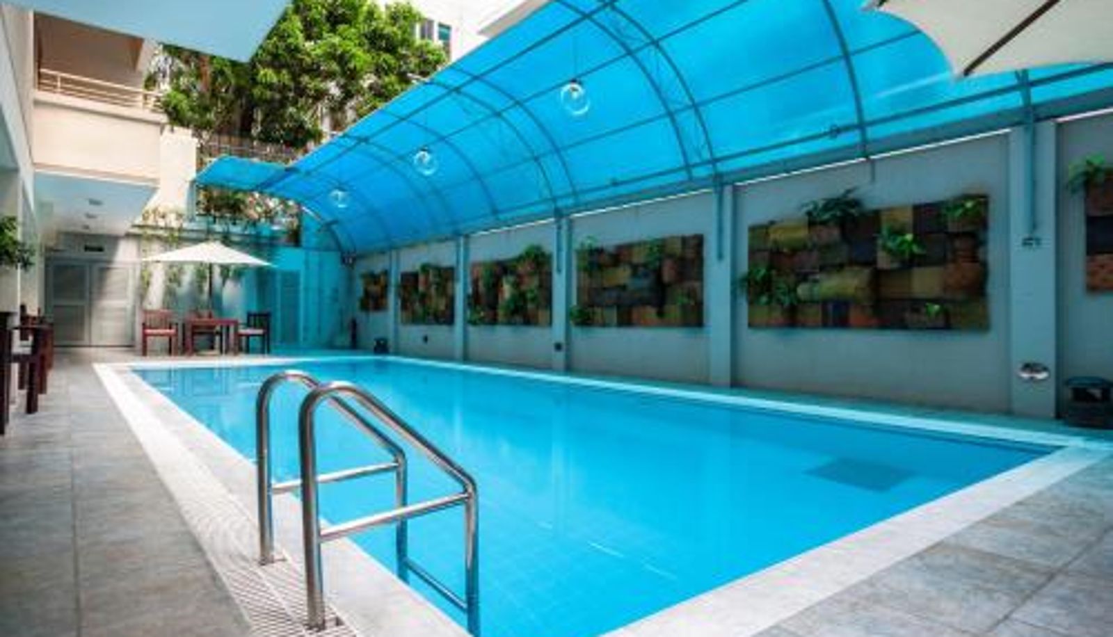 Info - Royal Park Residence Hotel