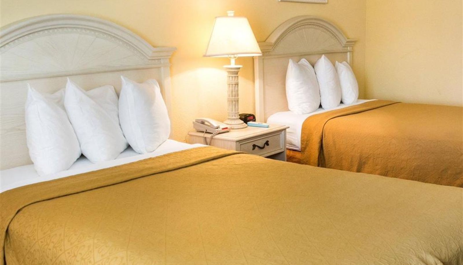 Room - Spark by Hilton Virginia Beach Oceanfront