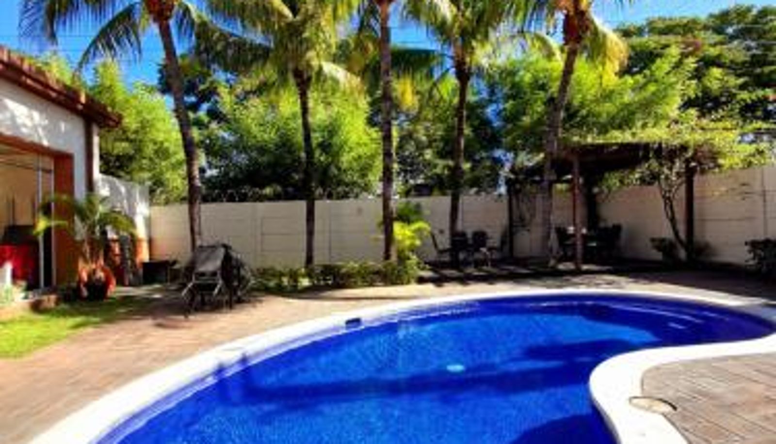 Pool - Comfort Inn Real San Miguel