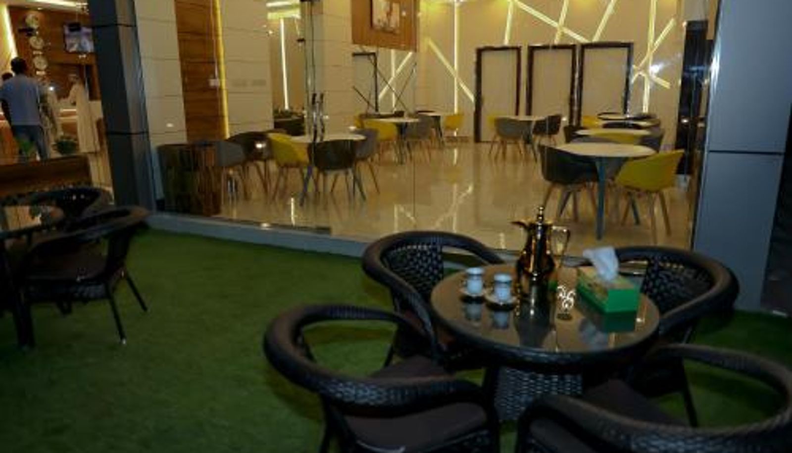 Info - F & H Hotel