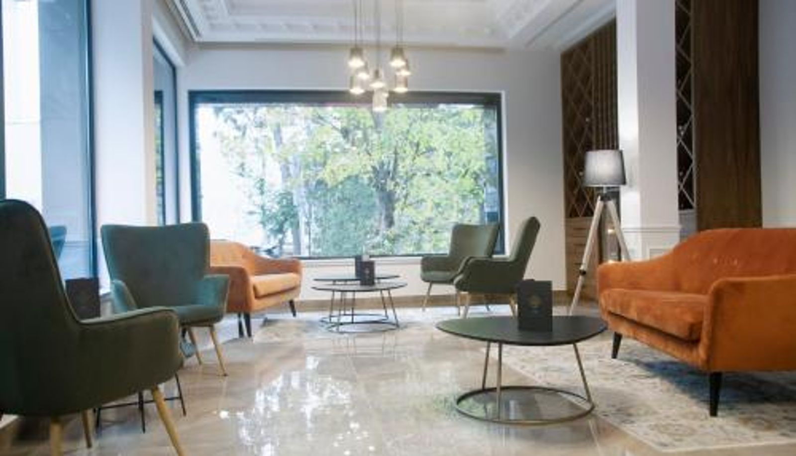 Reception - H41 Luxury Suites
