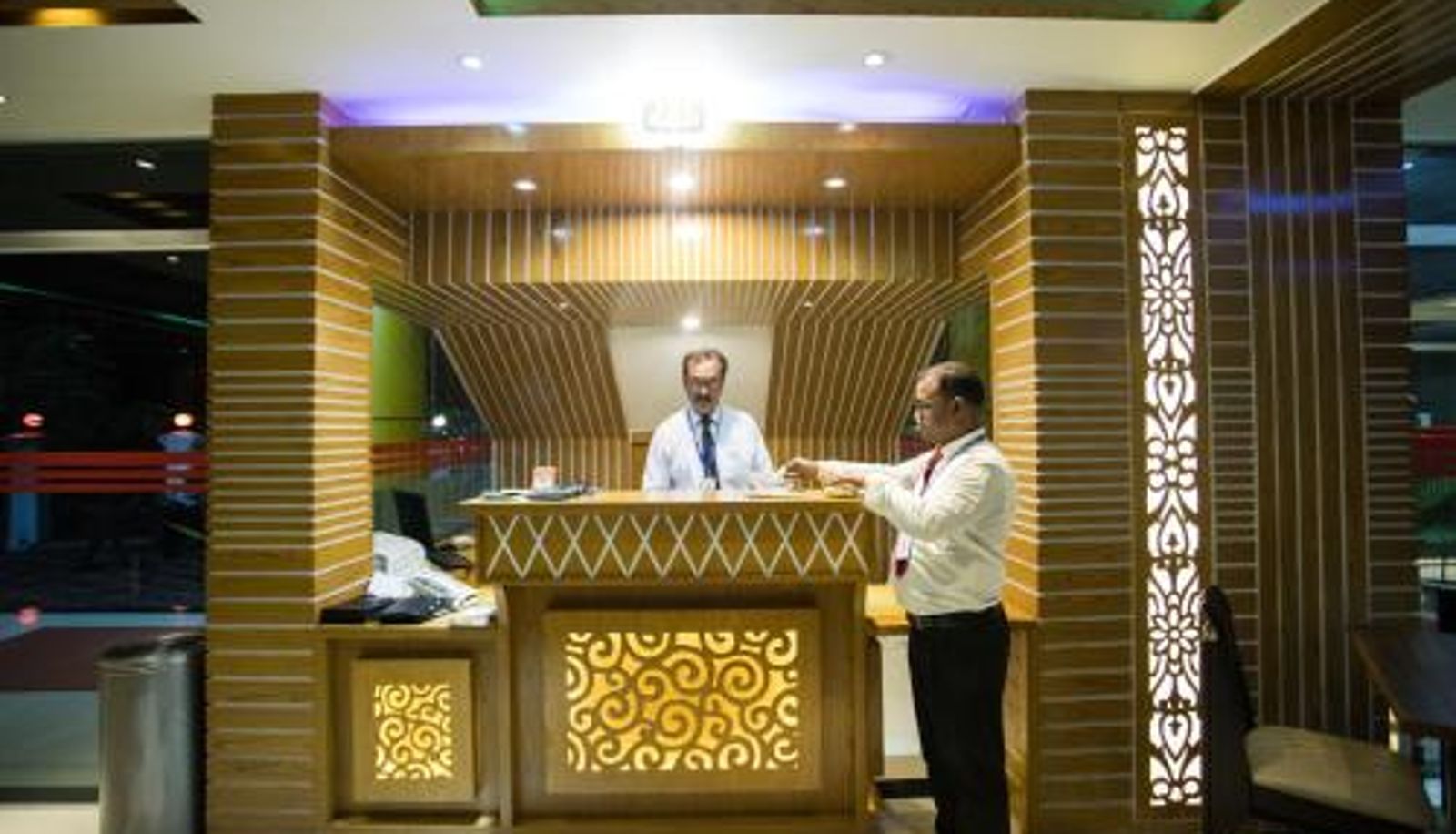 Breakfast room within the restaurant - Hotel Mishuk